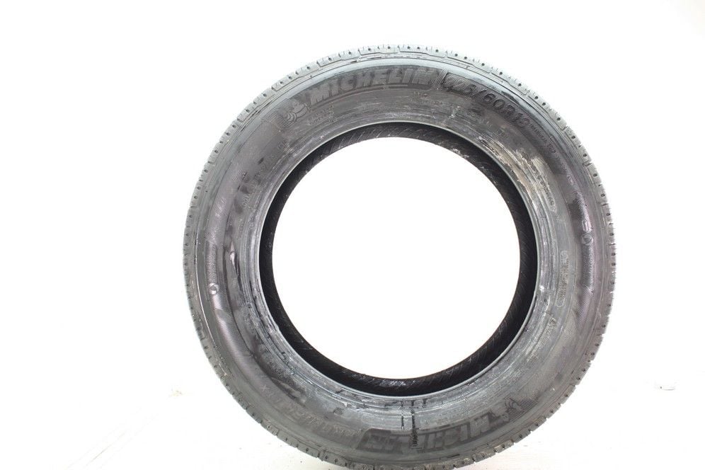 New 225/60R18 Michelin Premier LTX 100H - Image 3