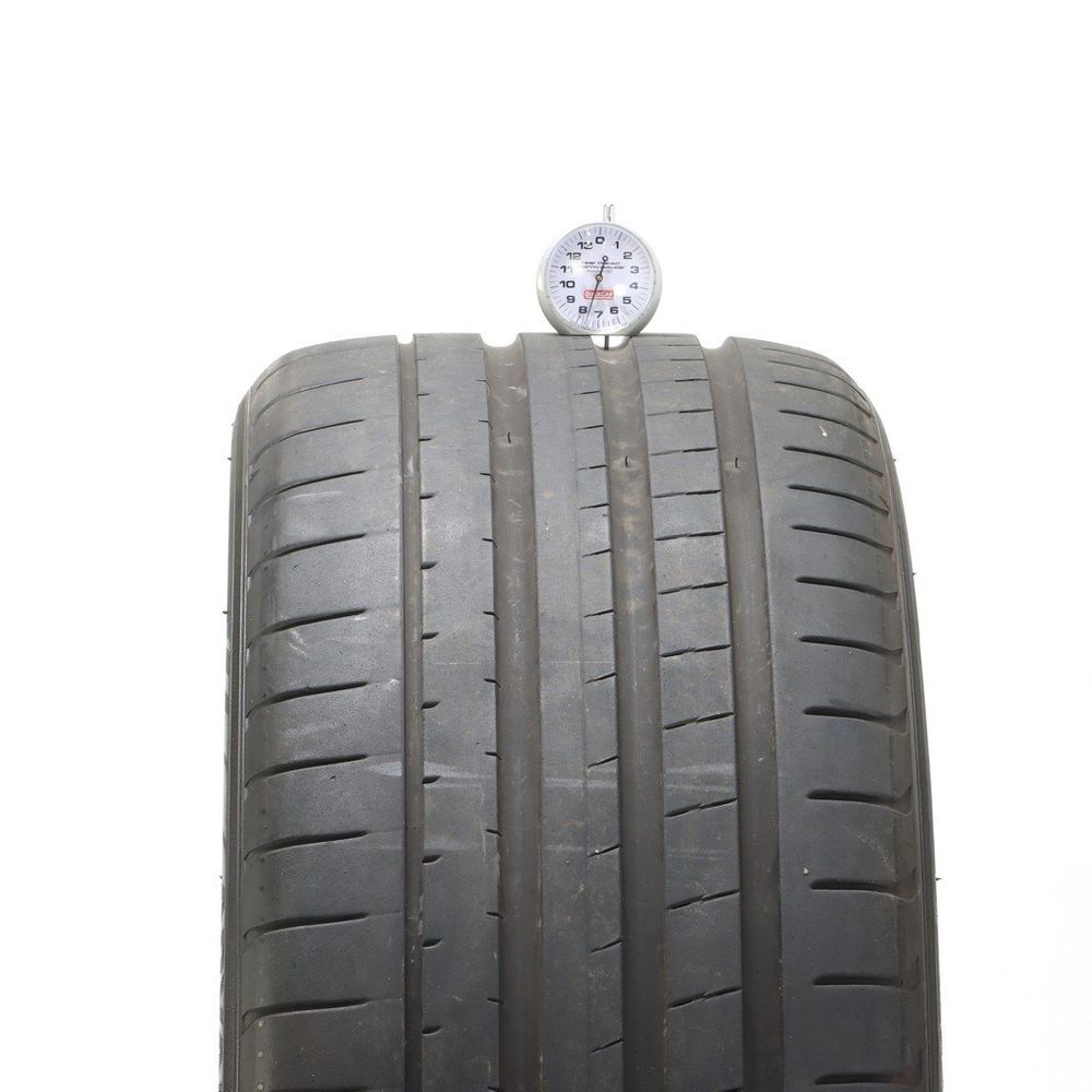 Set of (2) Used 255/35ZR21 Yokohama Advan Sport V107 MO1 98Y - 7.5-8.5/32 - Image 2