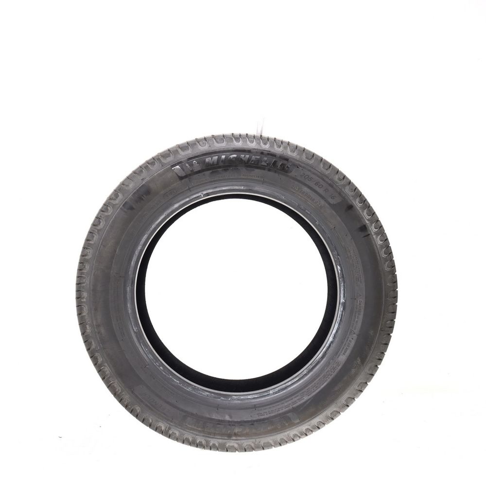 Set of (2) Used 205/60R16 Michelin Defender 2 92H - 10.5/32 - Image 3
