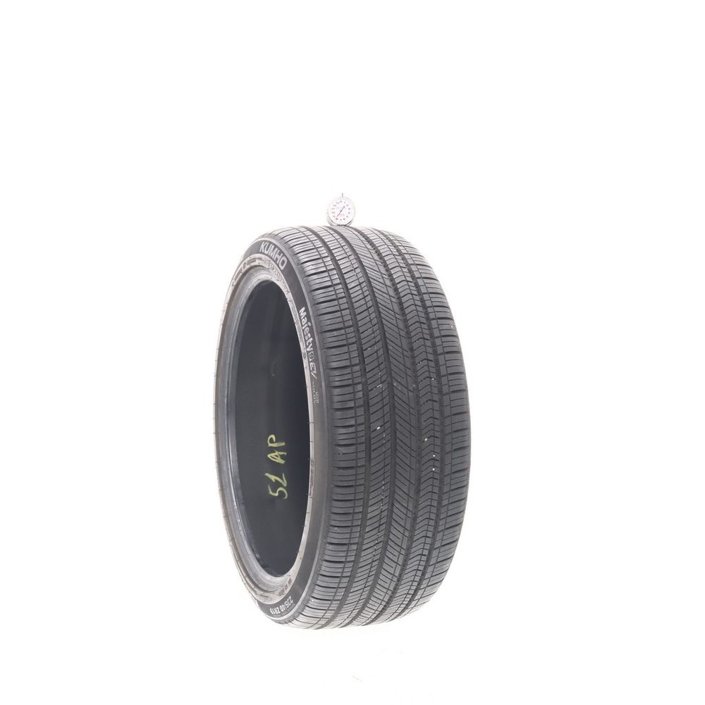 Set of (2) Used 235/40ZR19 Kumho Majesty 9 Solus TA91 EV 96W - 8-8.5/32 - Image 1