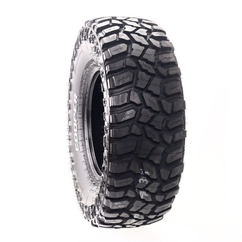 Set of (2) New LT 315/70R17 Cooper Discoverer STT Pro 121/118Q E - Image 1
