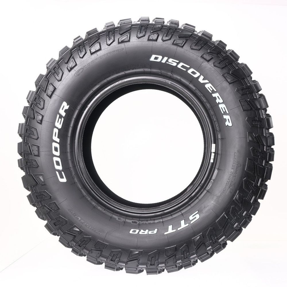 Set of (2) New LT 315/70R17 Cooper Discoverer STT Pro 121/118Q E - Image 3