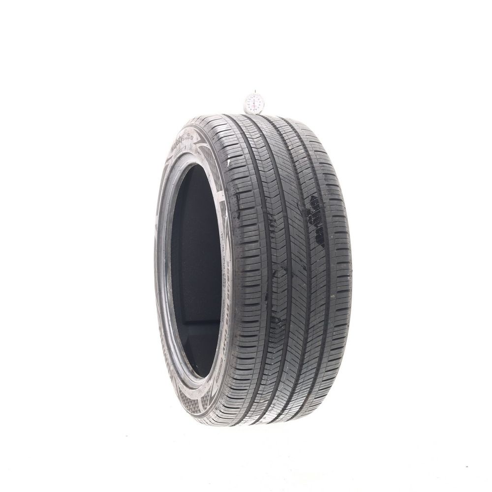 Set of (2) Used 255/45R19 Kumho Majesty 9 Solus TA91 EV TO K-Silent 104V - 6.5-8/32 - Image 1