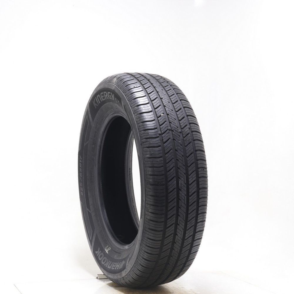 Driven Once 225/65R17 Hankook Kinergy ST 102T - 8.5/32 - Image 1