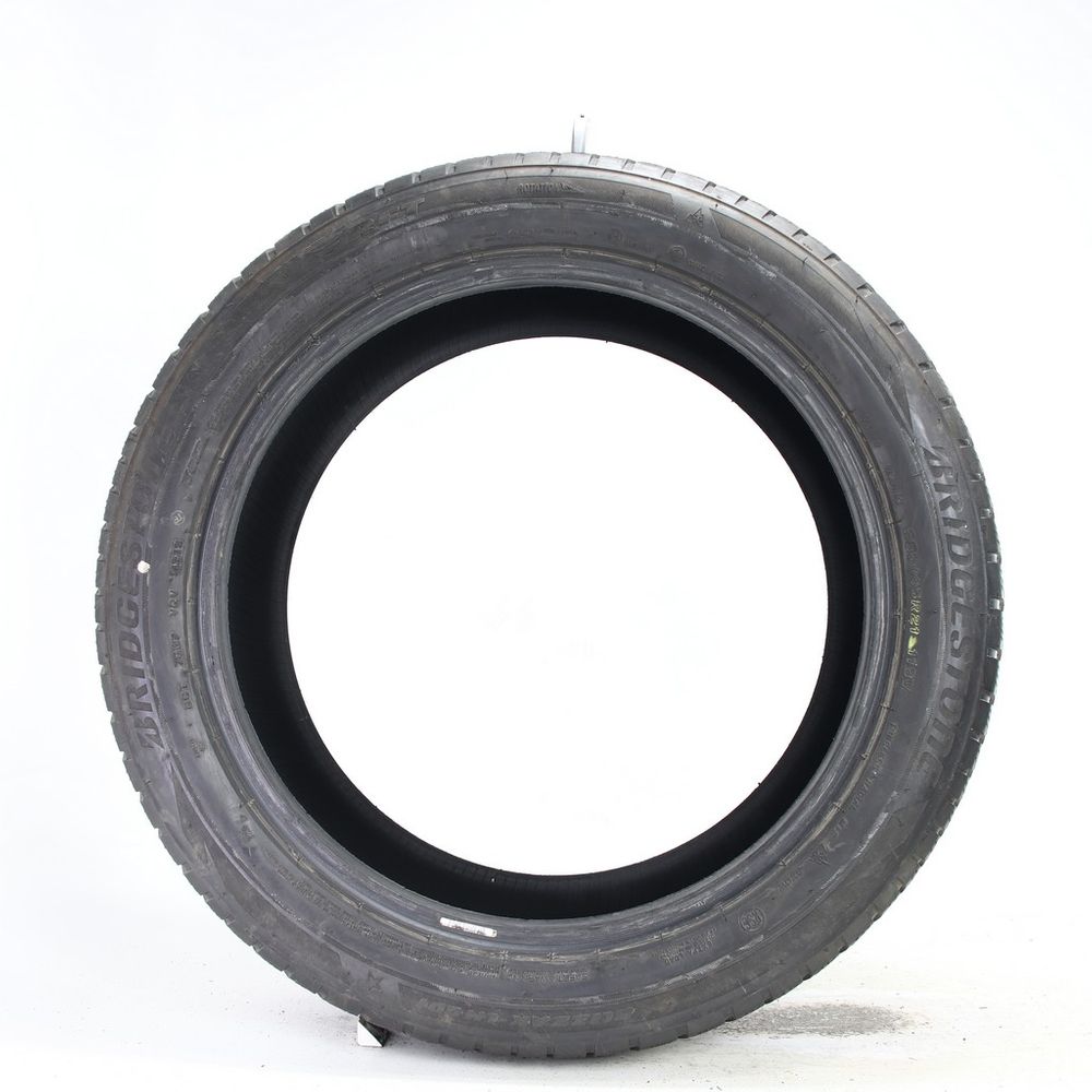 Set of (2) Used 285/45R21 Bridgestone Blizzak LM-001 RFT 113V - 7-8.5/32 - Image 3