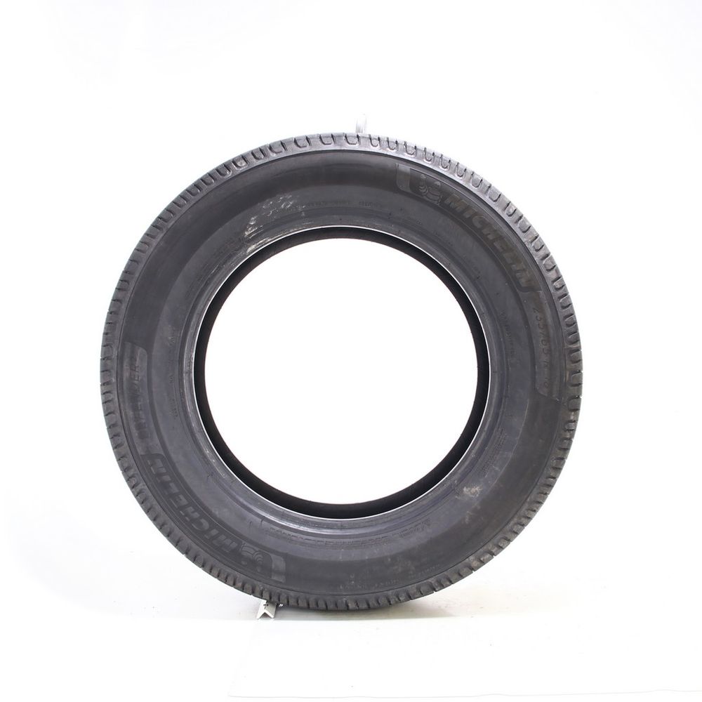 Used 235/65R18 Michelin Defender 2 105H - 11.5/32 - Image 3