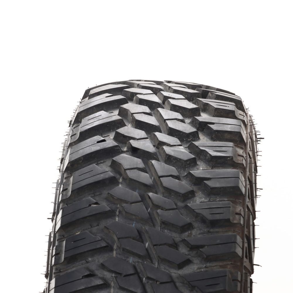 Used LT 305/70R18 Kanati Mud Hog M/T 126/123Q E - 19/32 - Image 2