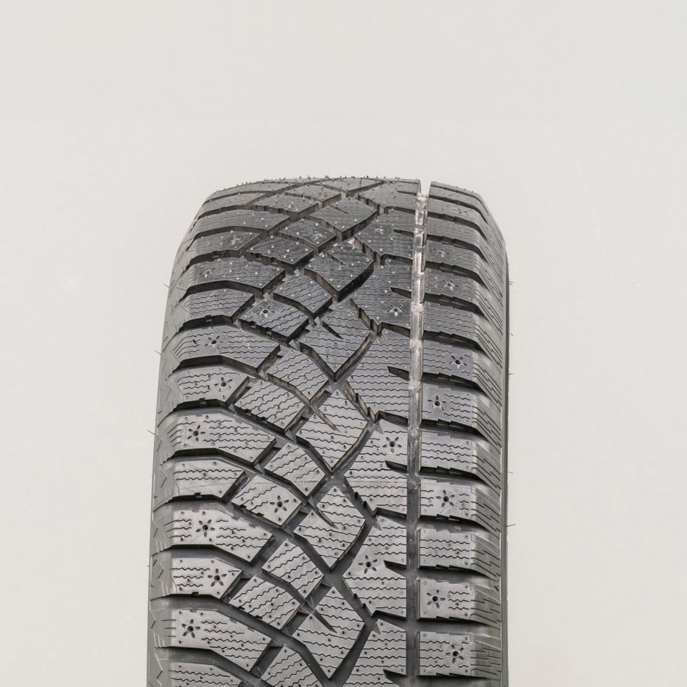 New 215/70R16 Arctic Claw Winter WXI 100T - Image 2