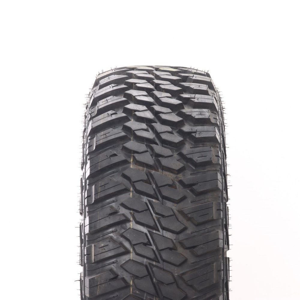 Used LT 35X12.5R17 Kanati Mud Hog M/T 121Q E - 18.5/32 - Image 2