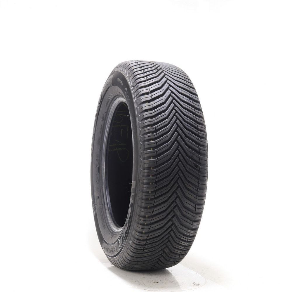 Set of (2) Driven Once 235/65R18 Michelin CrossClimate 2 106V - 10/32 - Image 1