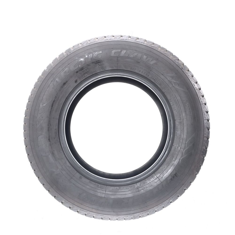 Used 265/70R17 Arctic Claw Winter WXI 115T - 11.5/32 - Image 3