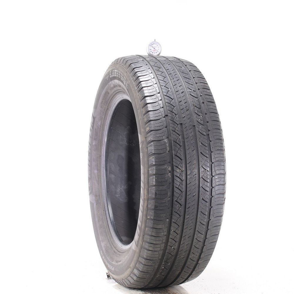 Set of (2) Used 255/60R19 Michelin Latitude Tour 108S 5/32 Utires