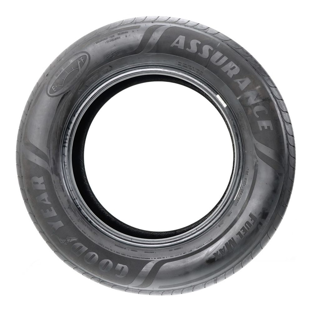Set of (2) Used 255/65R18 Goodyear Assurance Fuel Max 111H - 8-8.5/32 - Image 6