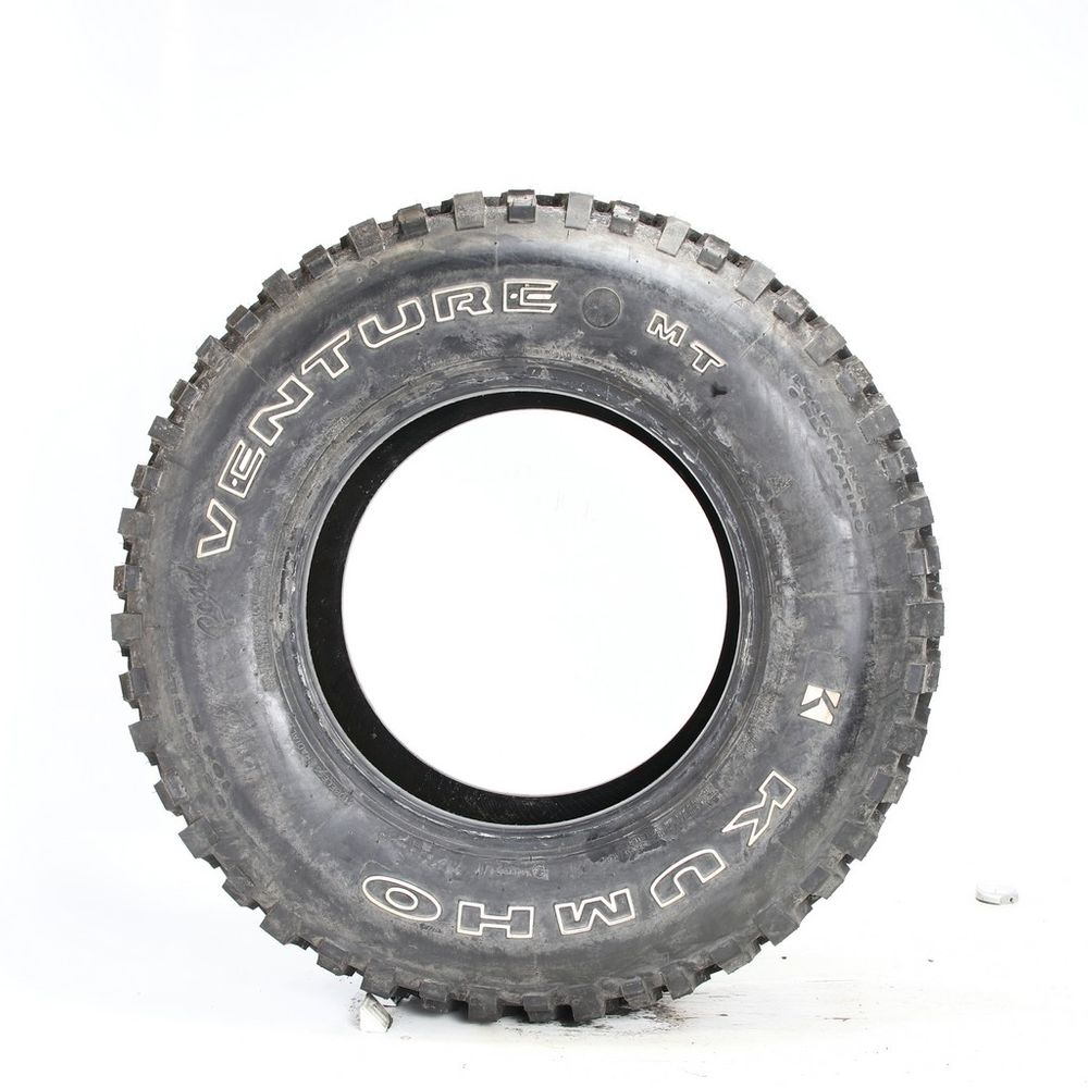 Used LT 30X9.5R15 Kumho Road Venture MT 104Q - 19/32 - Image 3