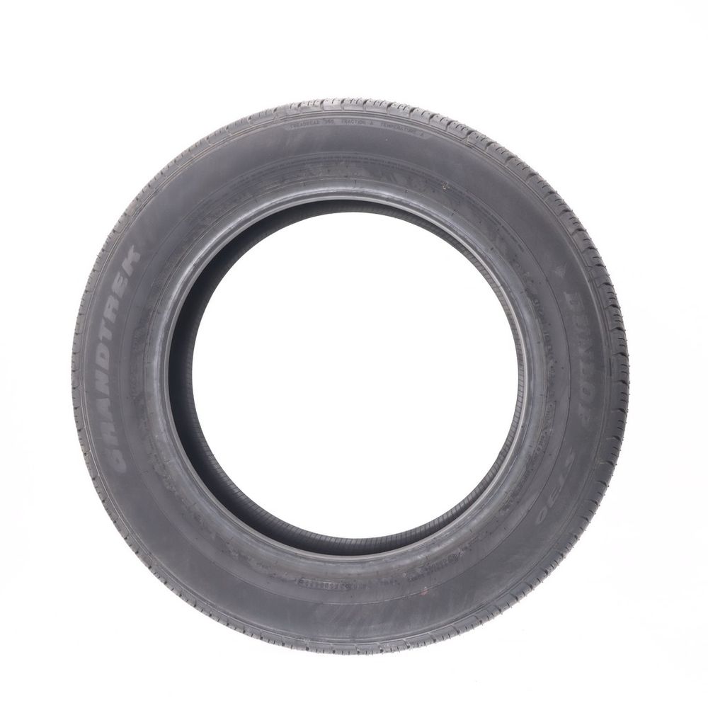 New 225/60R18 Dunlop Grandtrek ST30 100H - Image 3