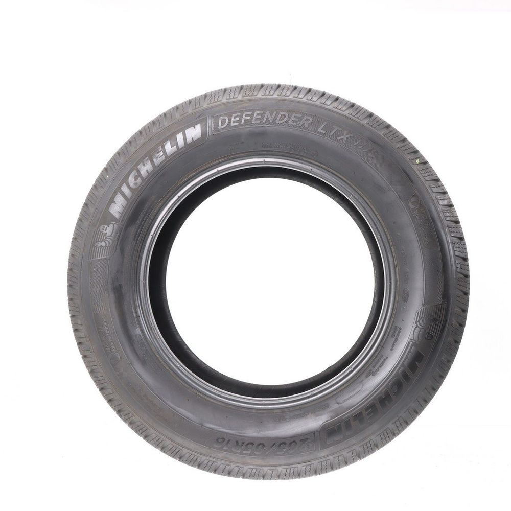 Set of (2) Used 265/65R18 Michelin Defender LTX M/S 114T - 6.5-7.5/32 - Image 6