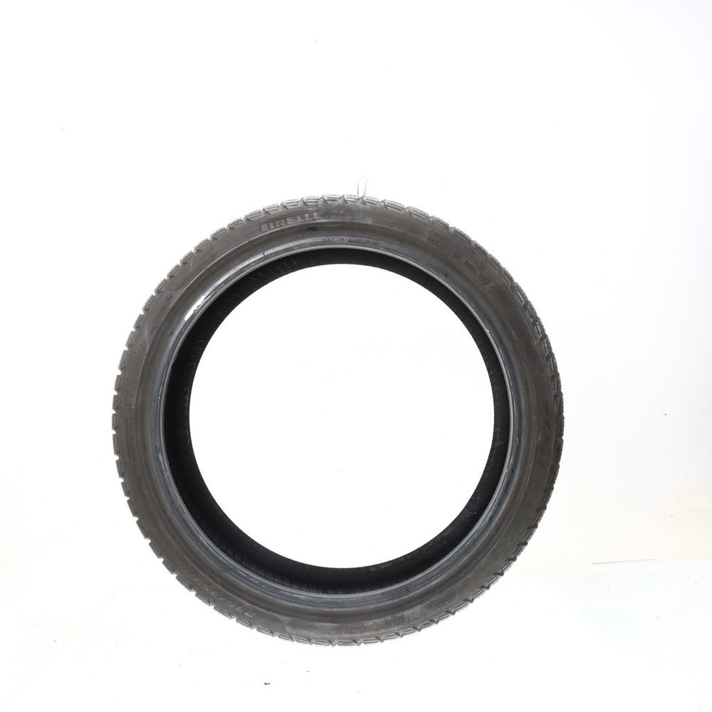 Used 235/35R19 Pirelli Winter Sottozero 3 R01 91V - 5/32 - Image 3