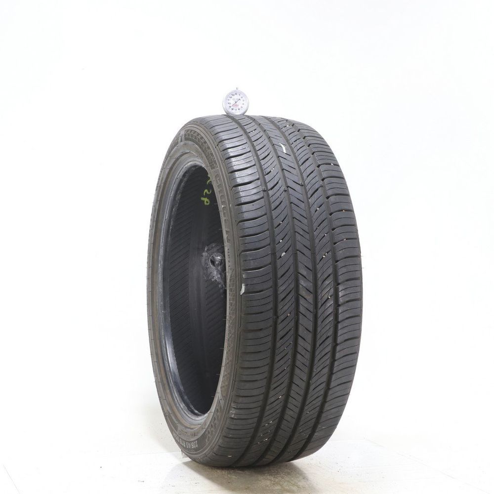 Used 235/45R19 Kumho Crugen HP71 95H - 8.5/32 - Image 1