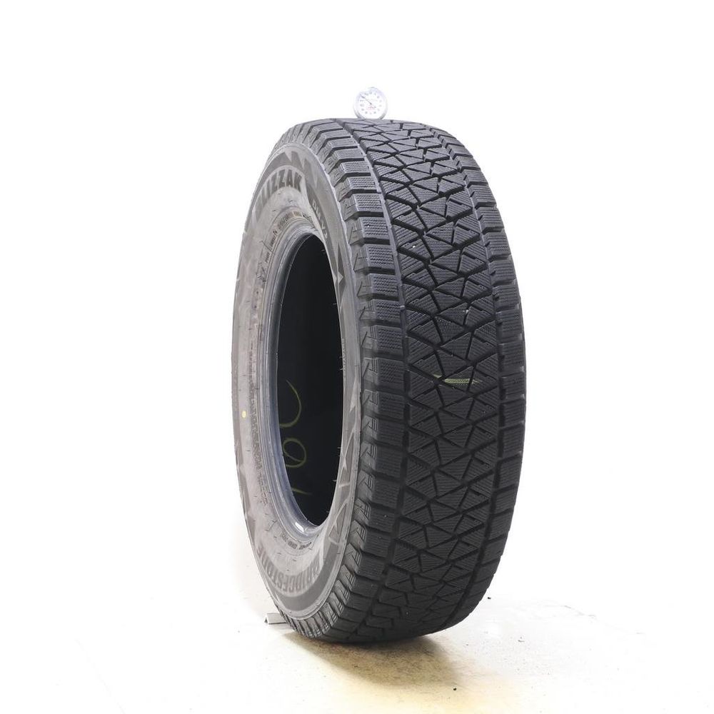 Set of (2) Used 245/70R17 Bridgestone Blizzak DM-V2 110S - 10.5-12/32 - Image 4