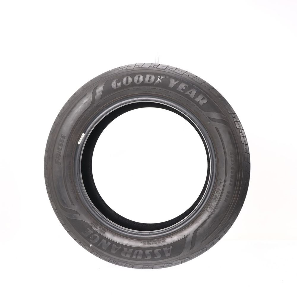 Set of (2) Used 215/65R17 Goodyear Assurance Finesse 99H - 5.5/32 - Image 3