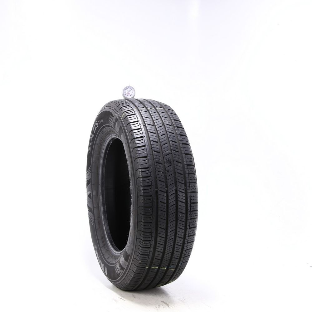 Set of (2) Used 235/65R17 Kumho Solus TA11 104T - 8.5-9.5/32 - Image 4