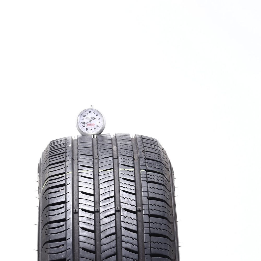 Set of (2) Used 235/65R17 Kumho Solus TA11 104T - 8.5-9.5/32 - Image 5
