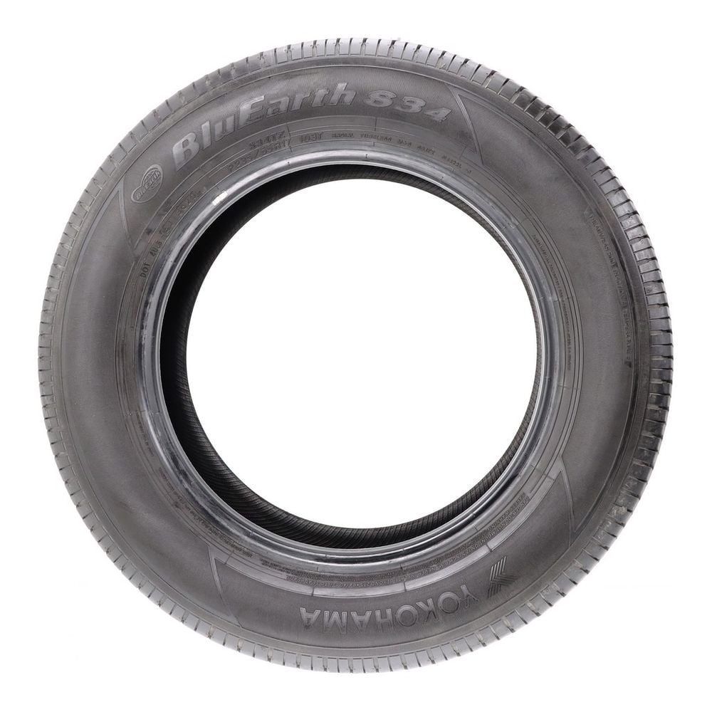 Set of (4) Used 235/65R17 Yokohama BluEarth S34TZ 103T - 7.5-8.5/32 - Image 6