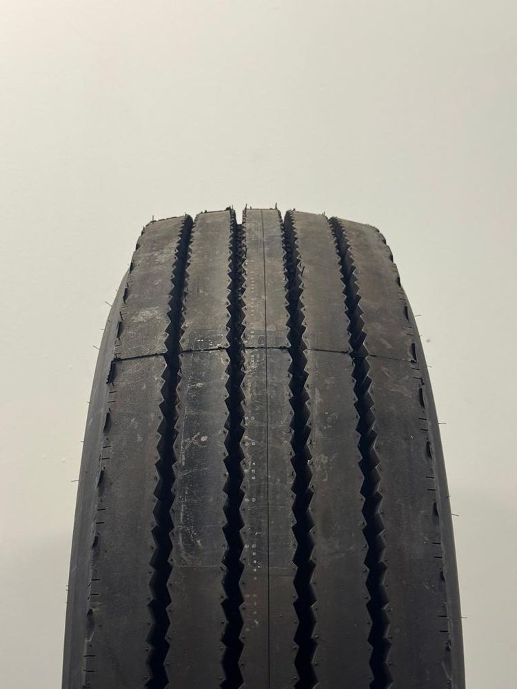 New 305/70R22.5 Goodyear Metro Miler G652 RTB 152/150K - Image 2
