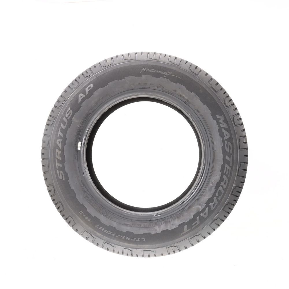 New LT 245/70R17 Mastercraft Stratus AP 119/116S E - Image 3