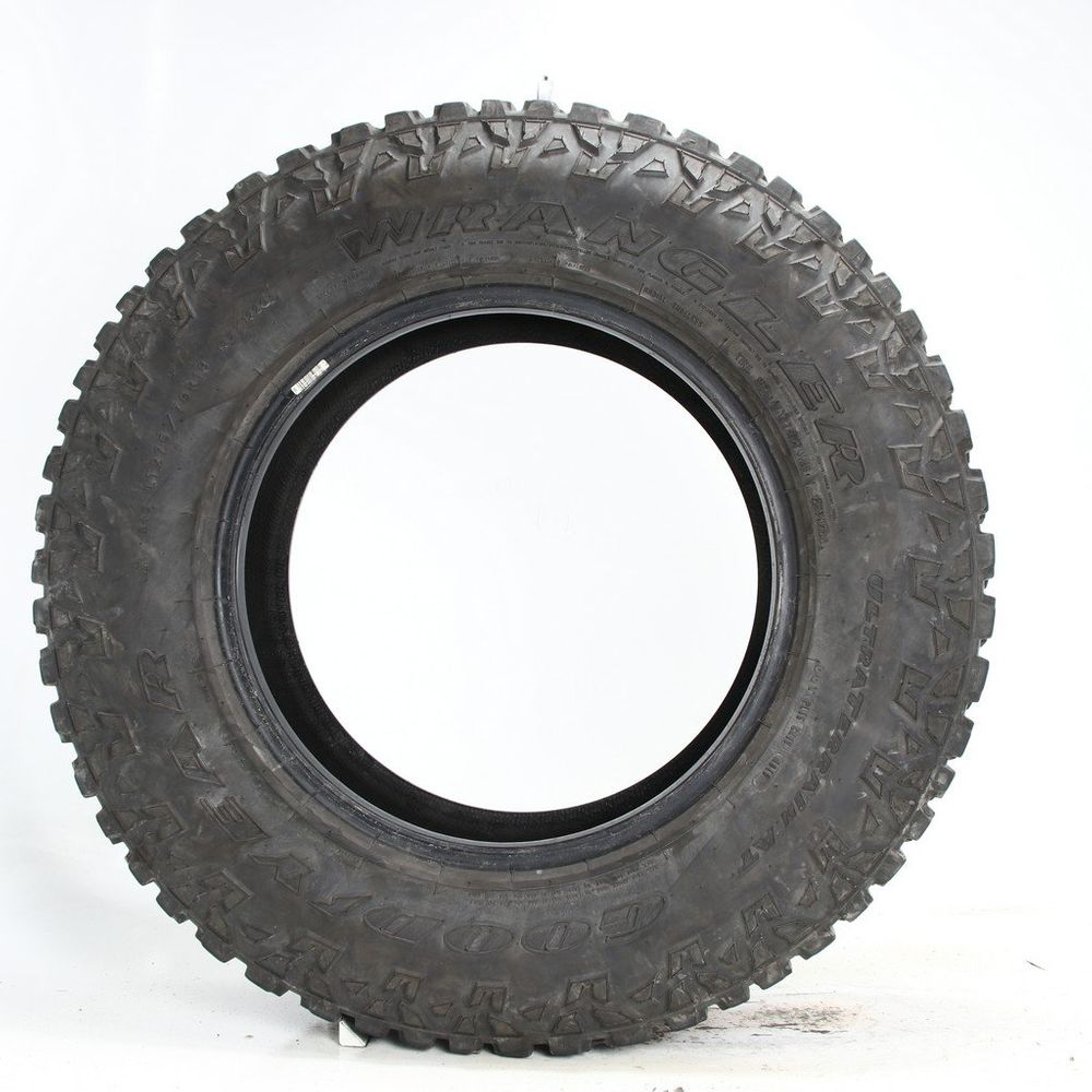 Used LT 275/70R18 Goodyear Wrangler Ultra Terrain AT 125/122Q E - 5.5/32 - Image 3