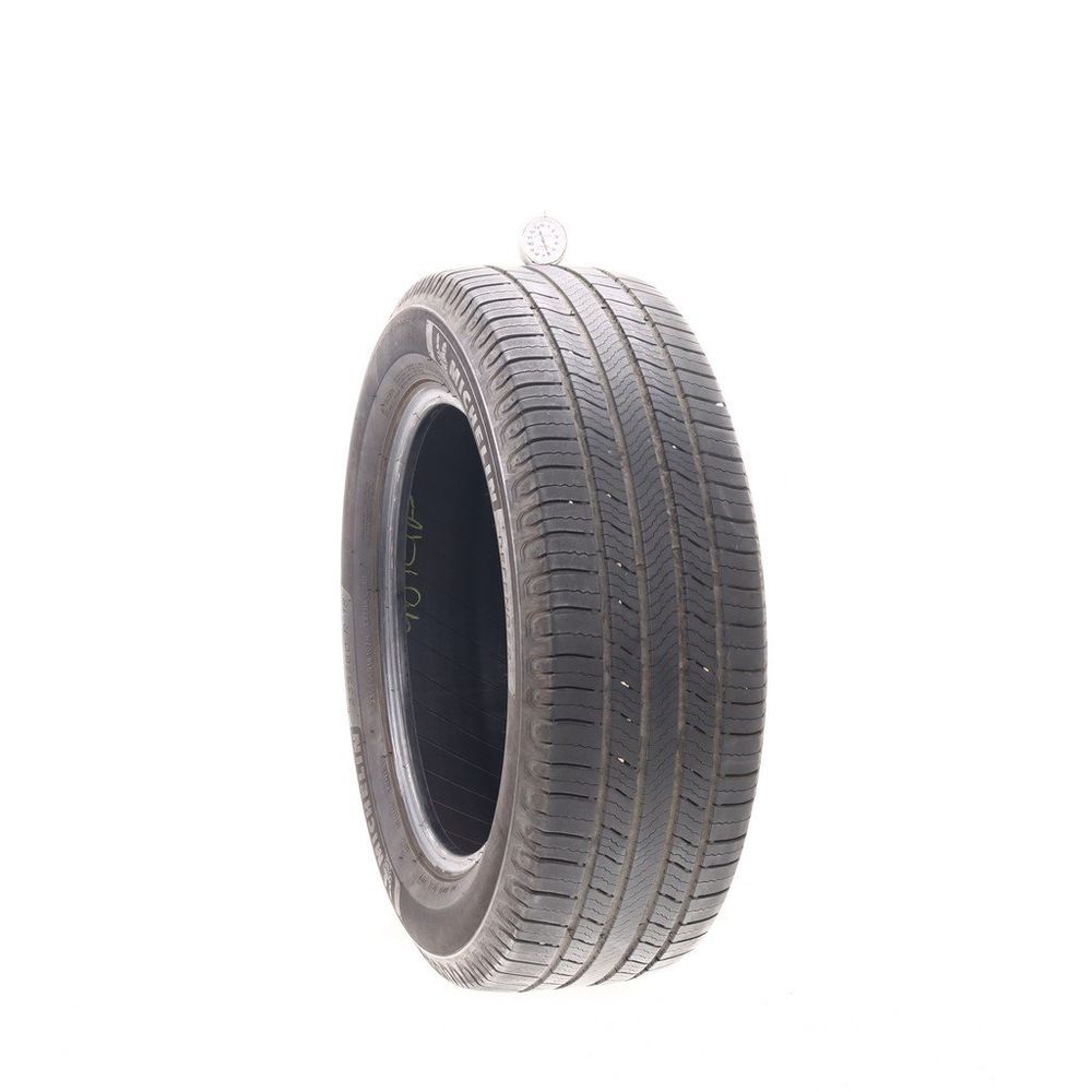 Set of (2) Used 235/60R18 Michelin Defender 2 107H - 6/32 - Image 1