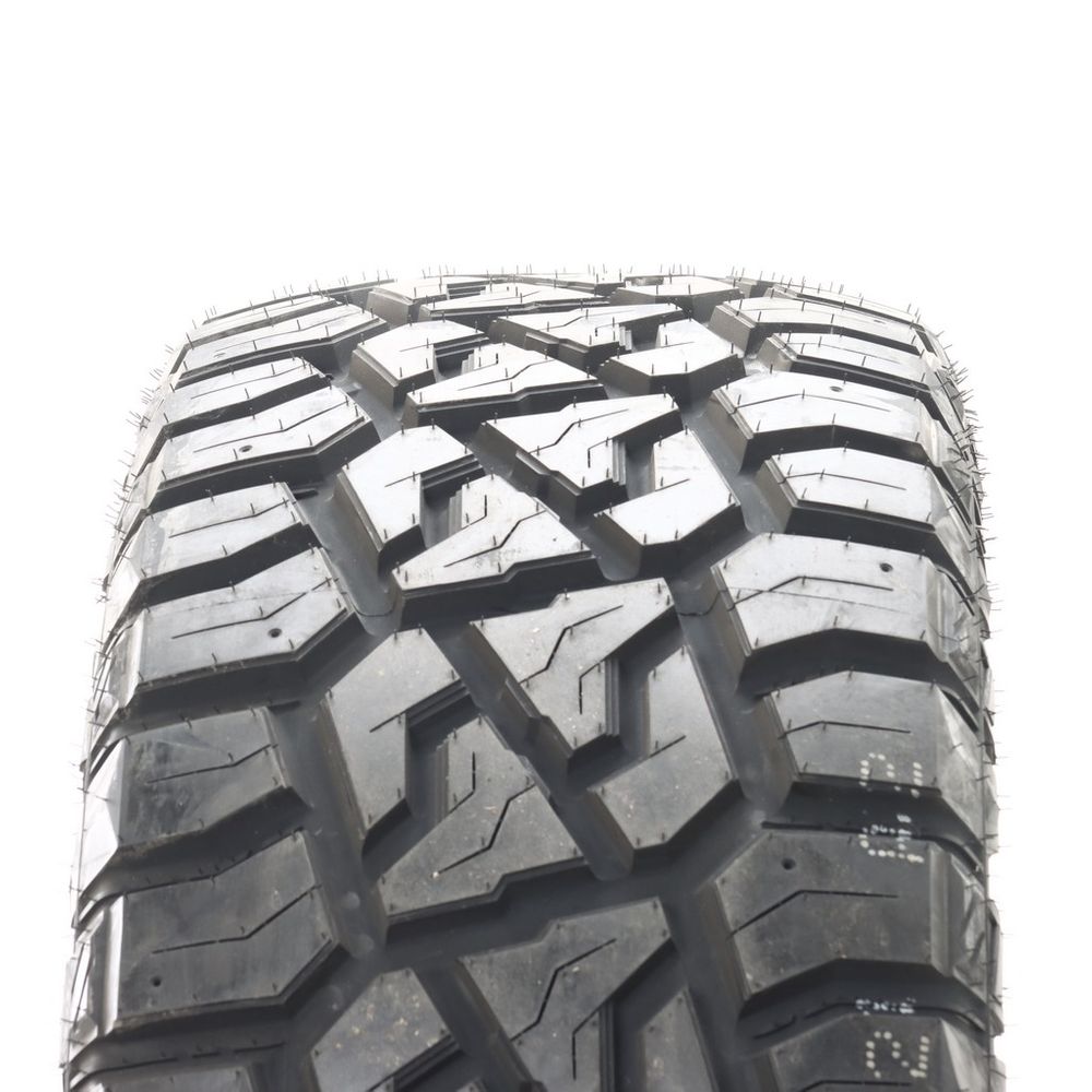 New LT 37X13.5R20 Fortune Tormenta R/T FSR309 127Q E - Image 2