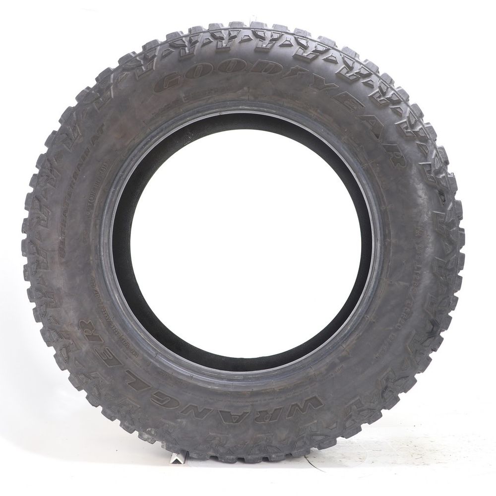 Set of (2) Used LT 285/65R20 Goodyear Wrangler Ultra Terrain AT 127/124Q E - 8.5-9.5/32 - Image 6