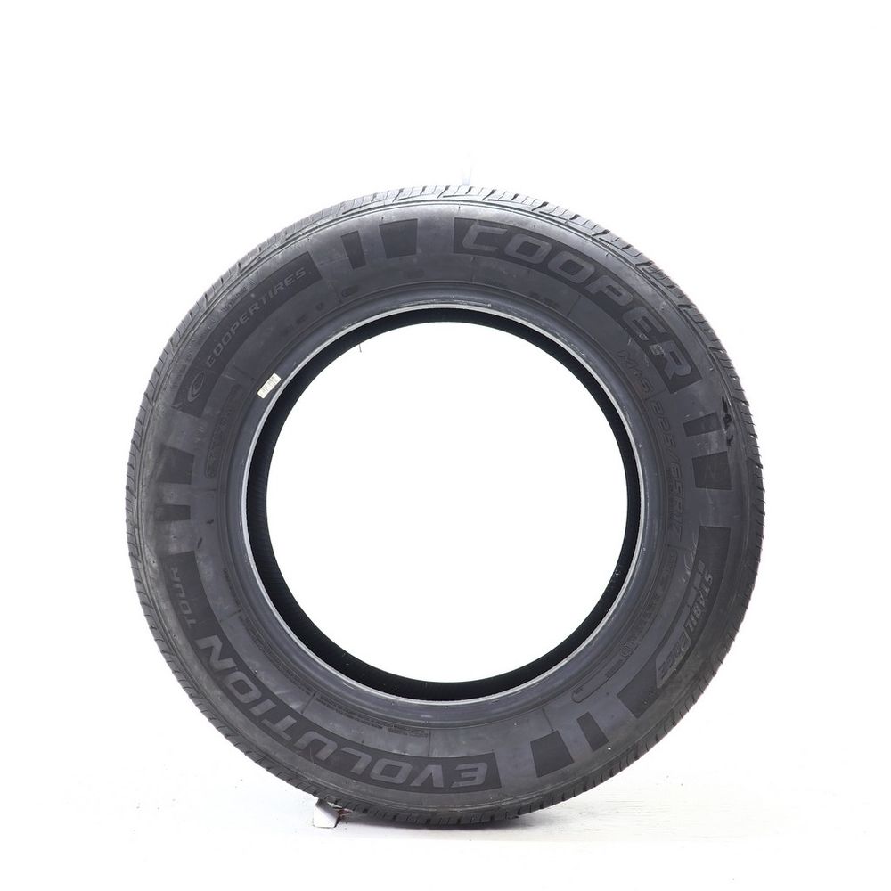 Set of (4) Used 225/65R17 Cooper Evolution Tour 102T - 5-6.5/32 - Image 6
