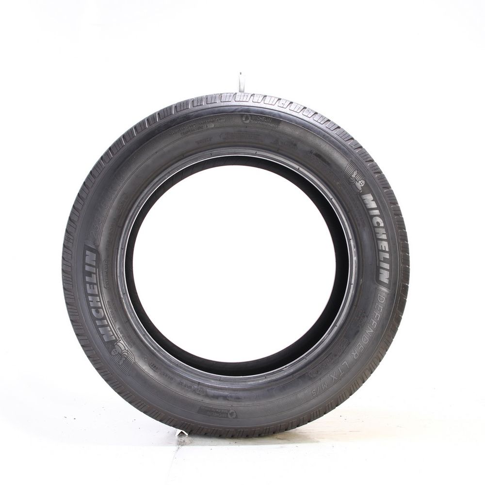 Set of (4) Used 235/60R18 Michelin Defender LTX M/S 107H - 5-6.5/32 - Image 12