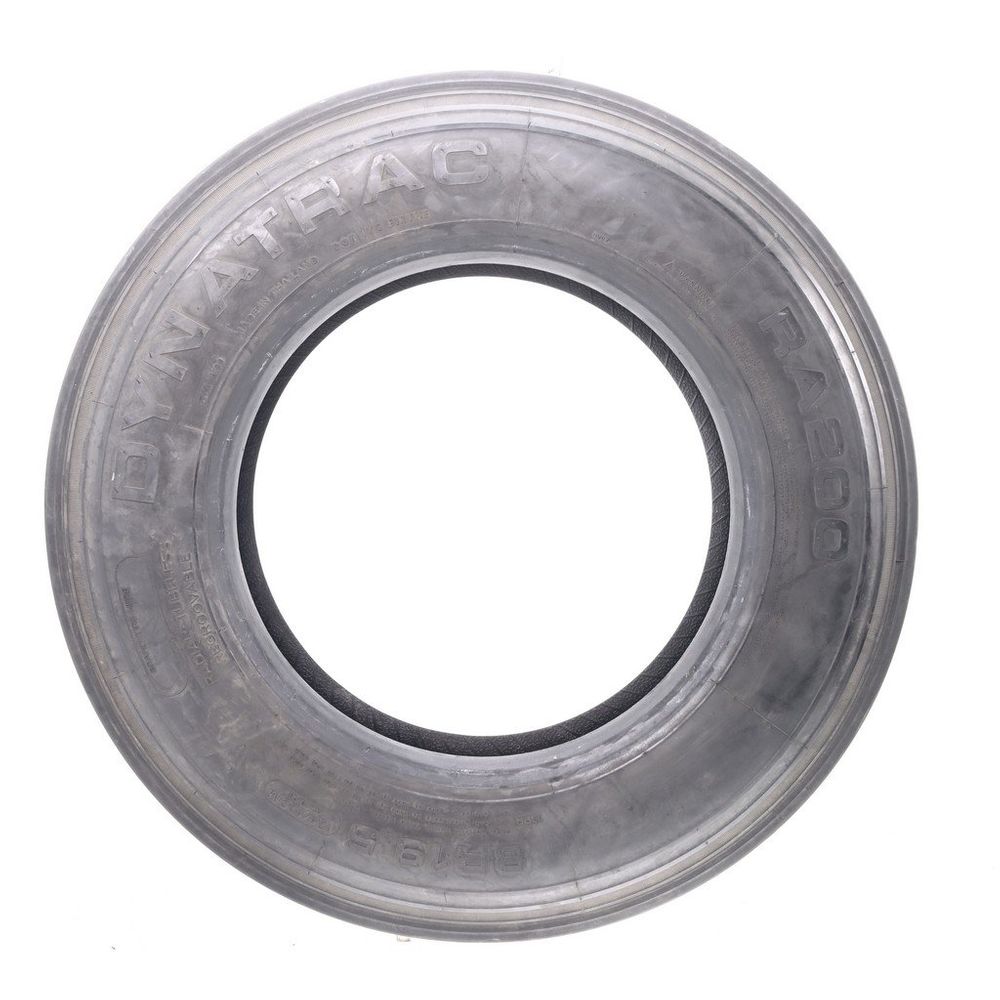 Used 8R19.5 Dynatrac RA200 124/122M - 13.5/32 - Image 3