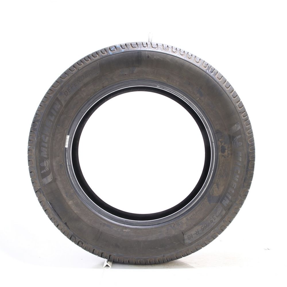 Set of (4) Used 235/65R18 Michelin Defender 2 106H - 9-10.5/32 - Image 4