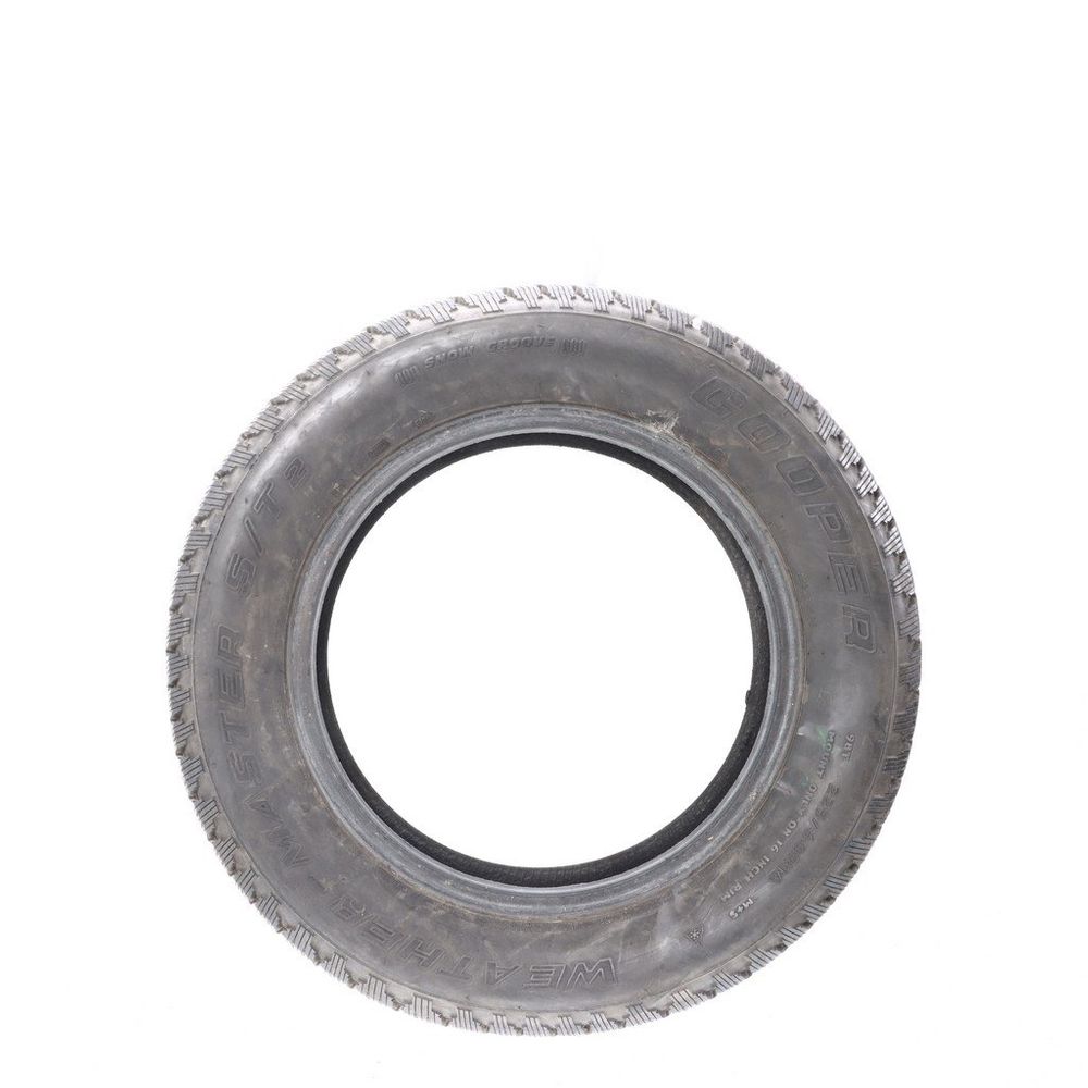 Set of (2) Used 225/60R16 Cooper Weather-Master S/T2 98T - 9.5/32 - Image 3