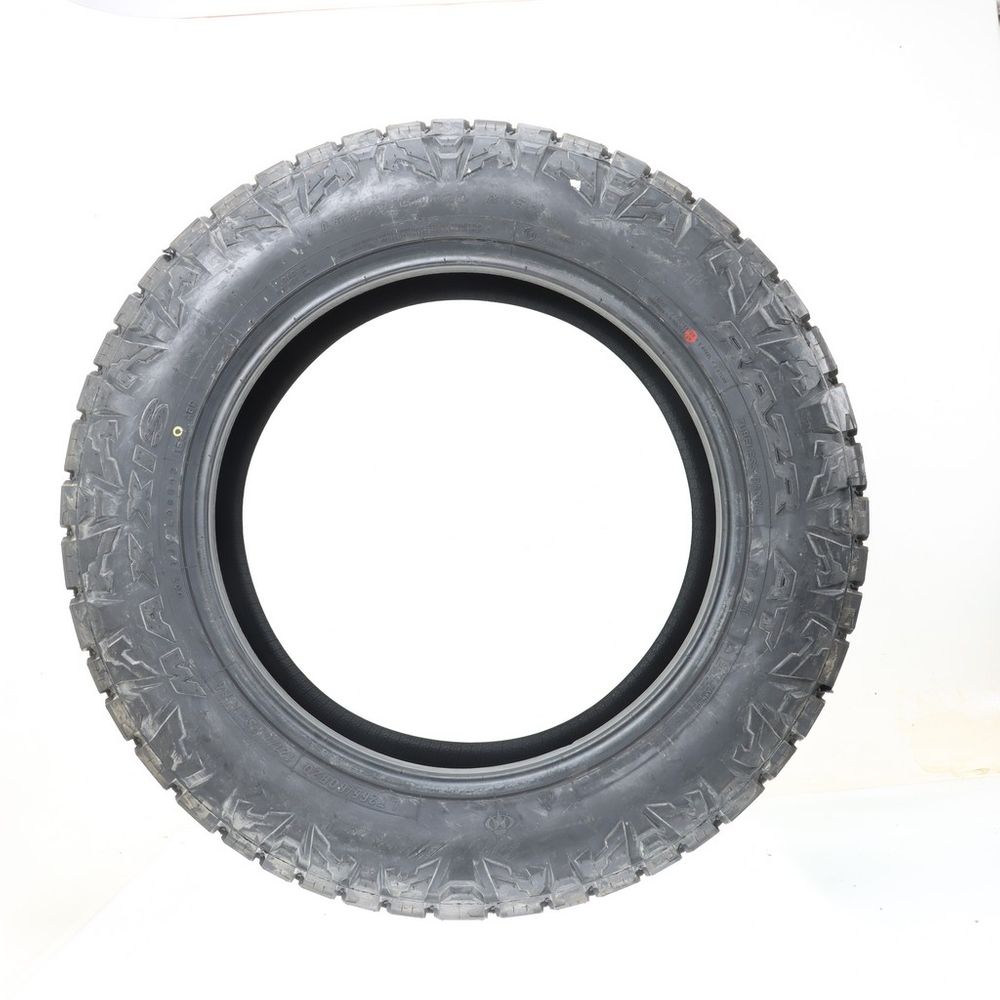 Set of (4) New LT 265/60R20 Maxxis Razr AT 121/118S E - Image 3