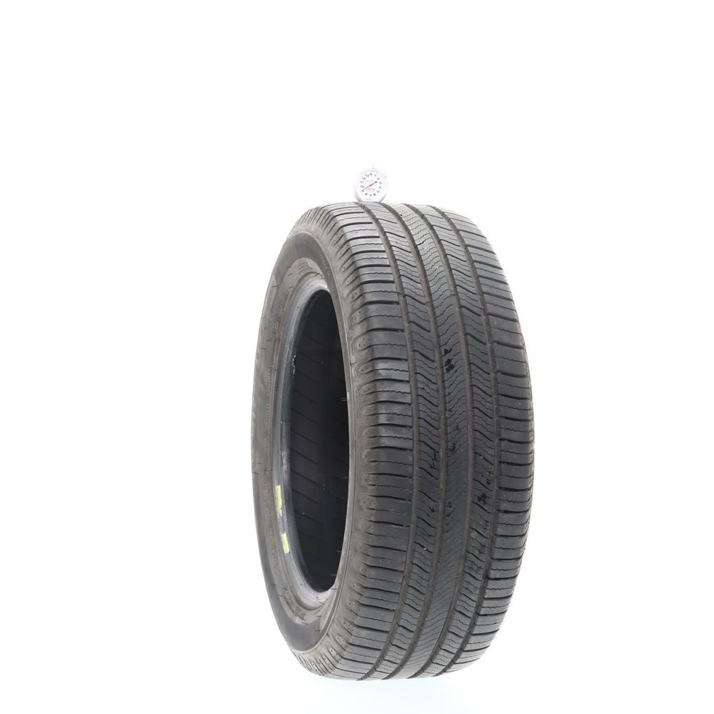 Set of (2) Used 235/55R17 Michelin Defender 2 99H - 8-9/32 - Image 4