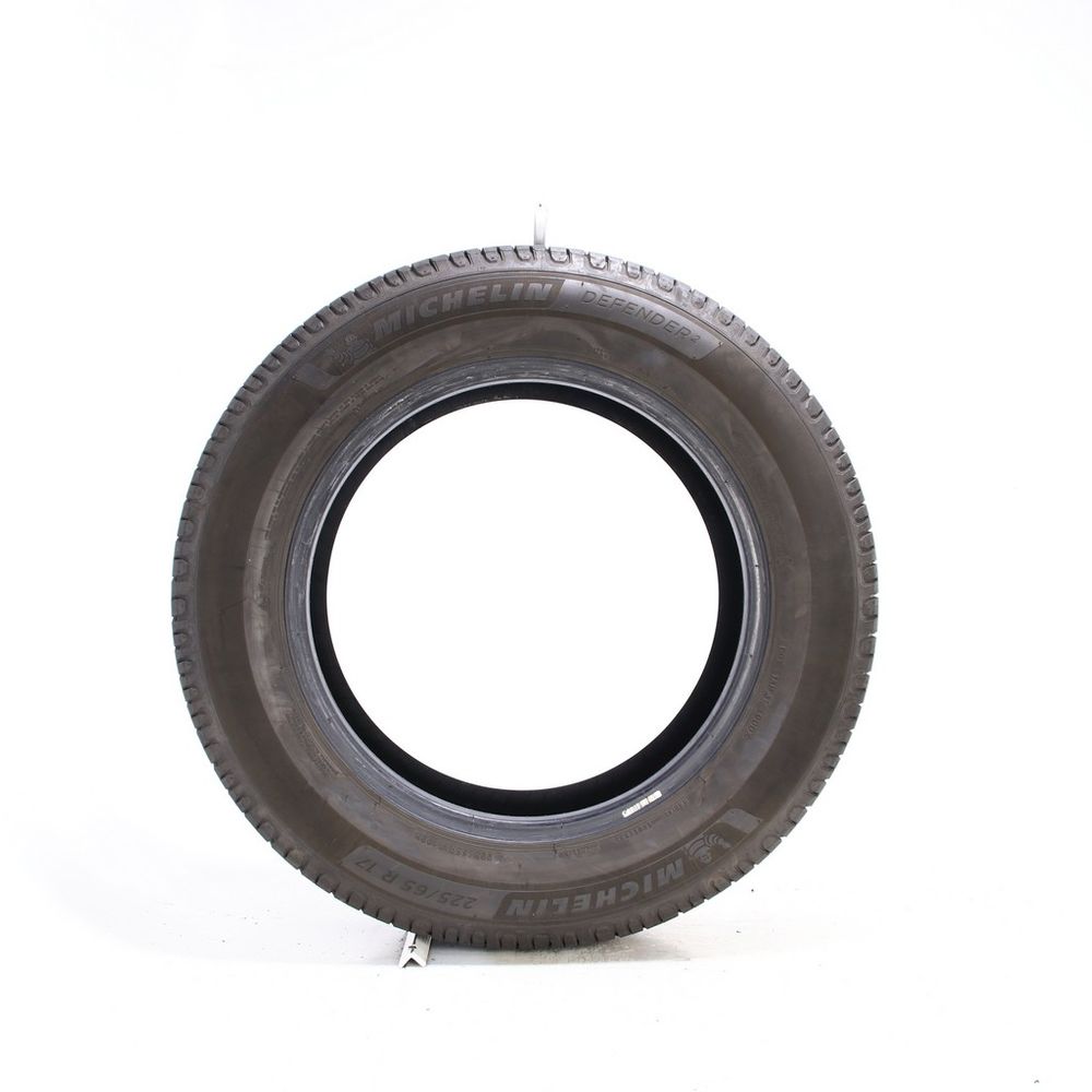 Used 225/65R17 Michelin Defender 2 102H - 7.5/32 - Image 3
