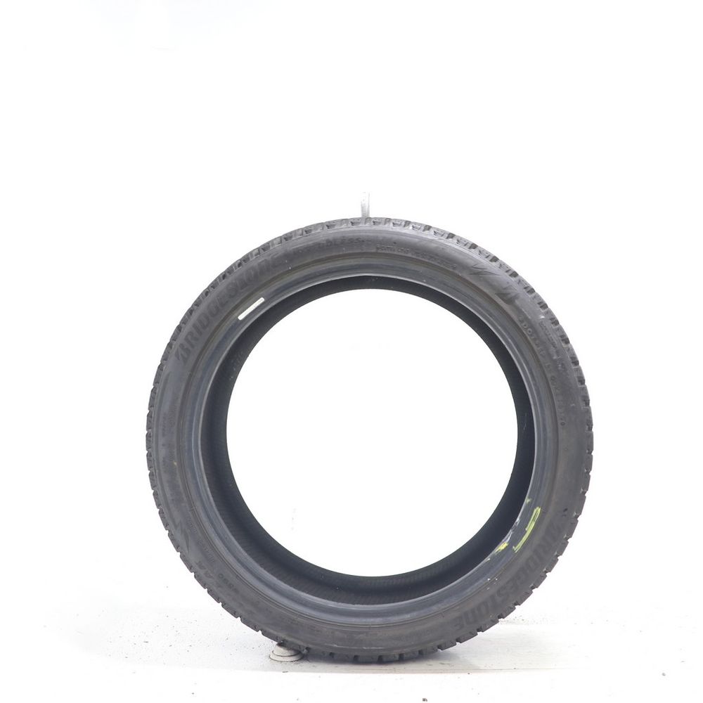 Set of (2) Used 235/40R18 Bridgestone Blizzak WS90 Studless 95H - 10.5-11.5/32 - Image 3