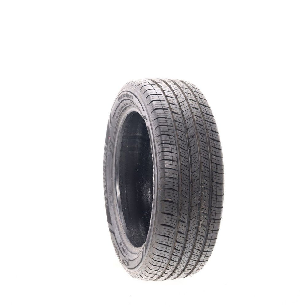 Set of (2) New 225/55R19 Goodyear Assurance ComfortDrive 99V - Image 1