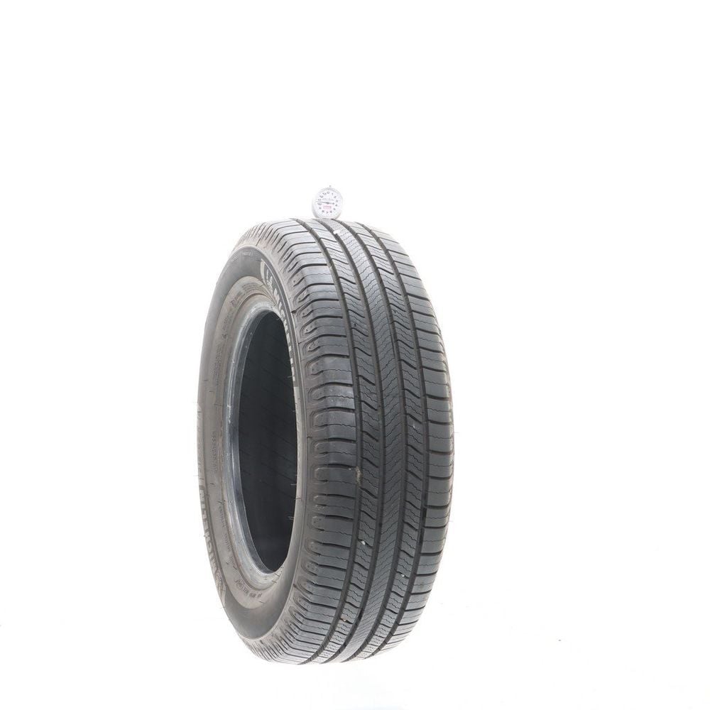 Set of (2) Used 215/65R16 Michelin Defender 2 98H - 10-10.5/32 - Image 4