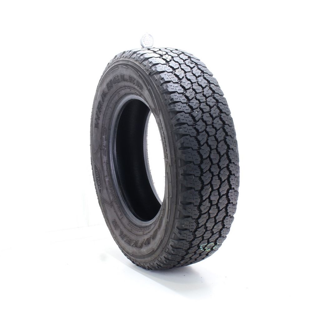 Set of (2) Used LT 245/75R17 Goodyear Wrangler All-Terrain Adventure Kevlar 121/118S E - 10-10.5/32 - Image 4