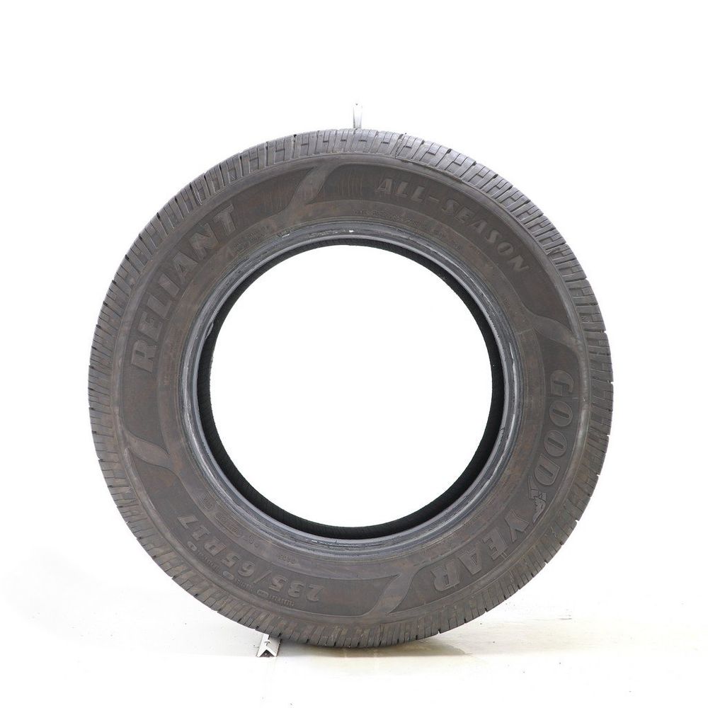 Set of (2) Used 235/65R17 Goodyear Reliant All-season 104V - 8.5-10/32 - Image 6
