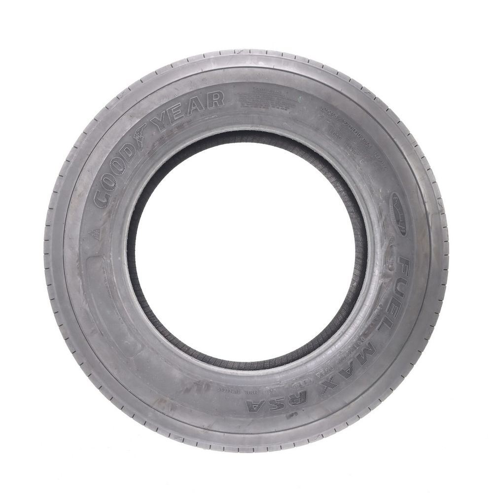 Used 225/70R19.5 Goodyear Fuel Max RSA 128/126N - 12/32 - Image 3