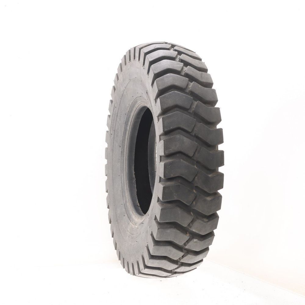 Used 8.25-15 STA Industrial Deep Lug 1N/A - 20/32 - Image 1