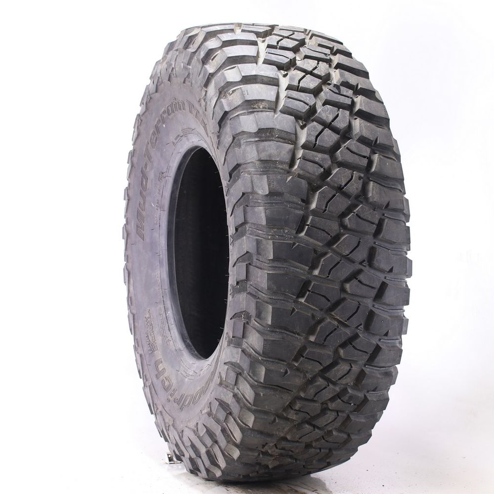 Used LT 37X13.5R17 BFGoodrich Mud-Terrain T/A KM3 121Q - 20/32 - Image 1
