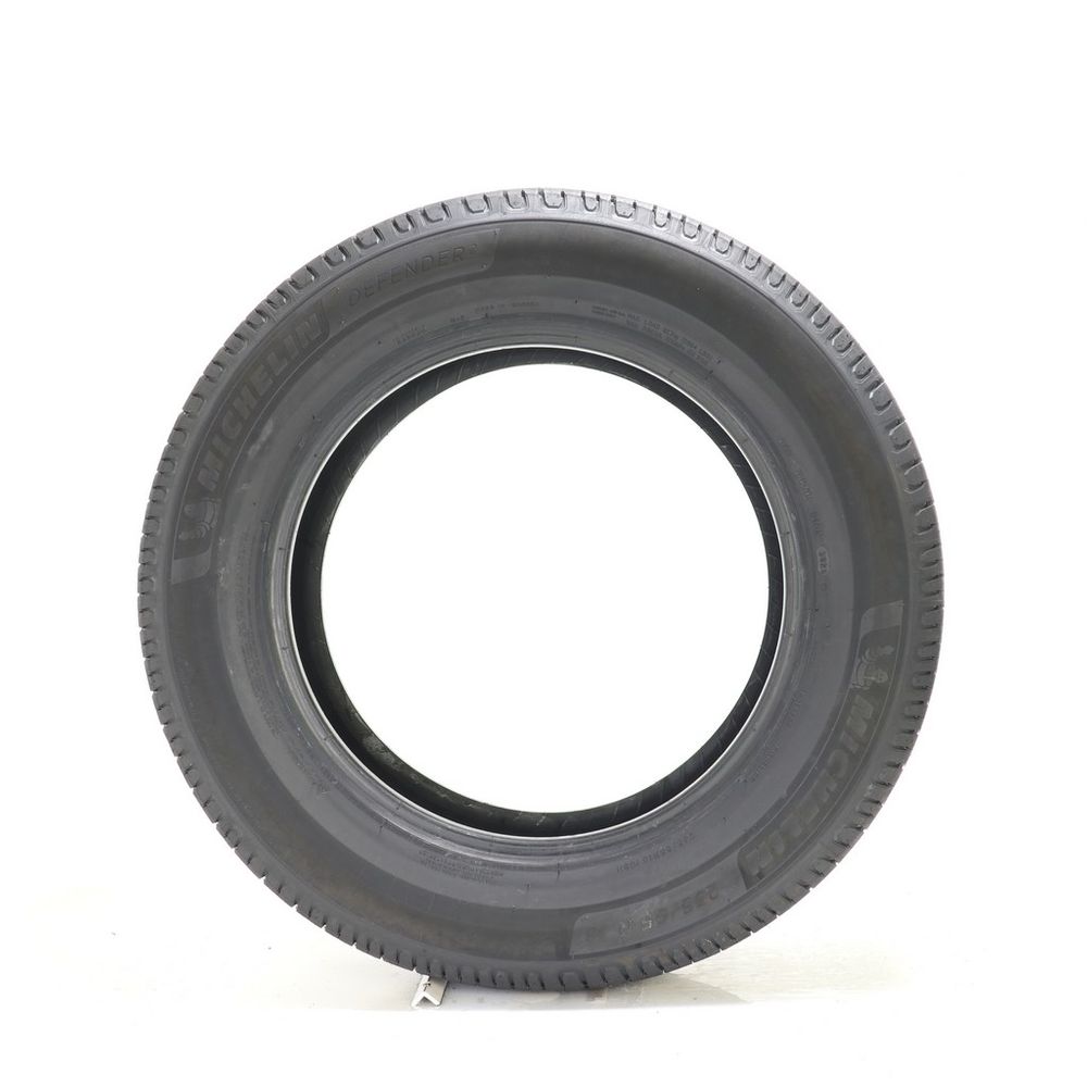 Set of (2) New 235/65R18 Michelin Defender 2 106H - Image 3